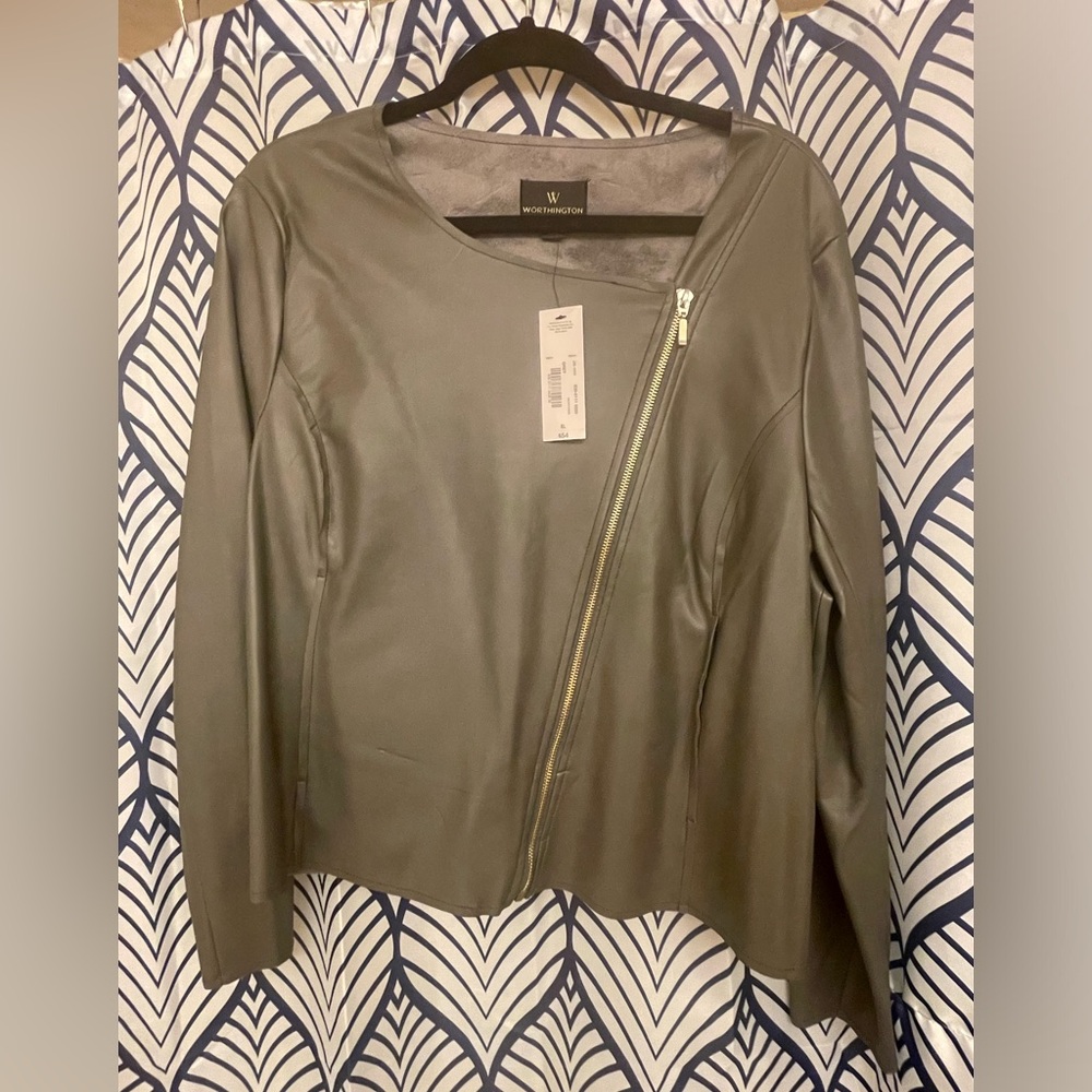 NWT FAUX Leather Jacket by Worthington….Grey …Size XL